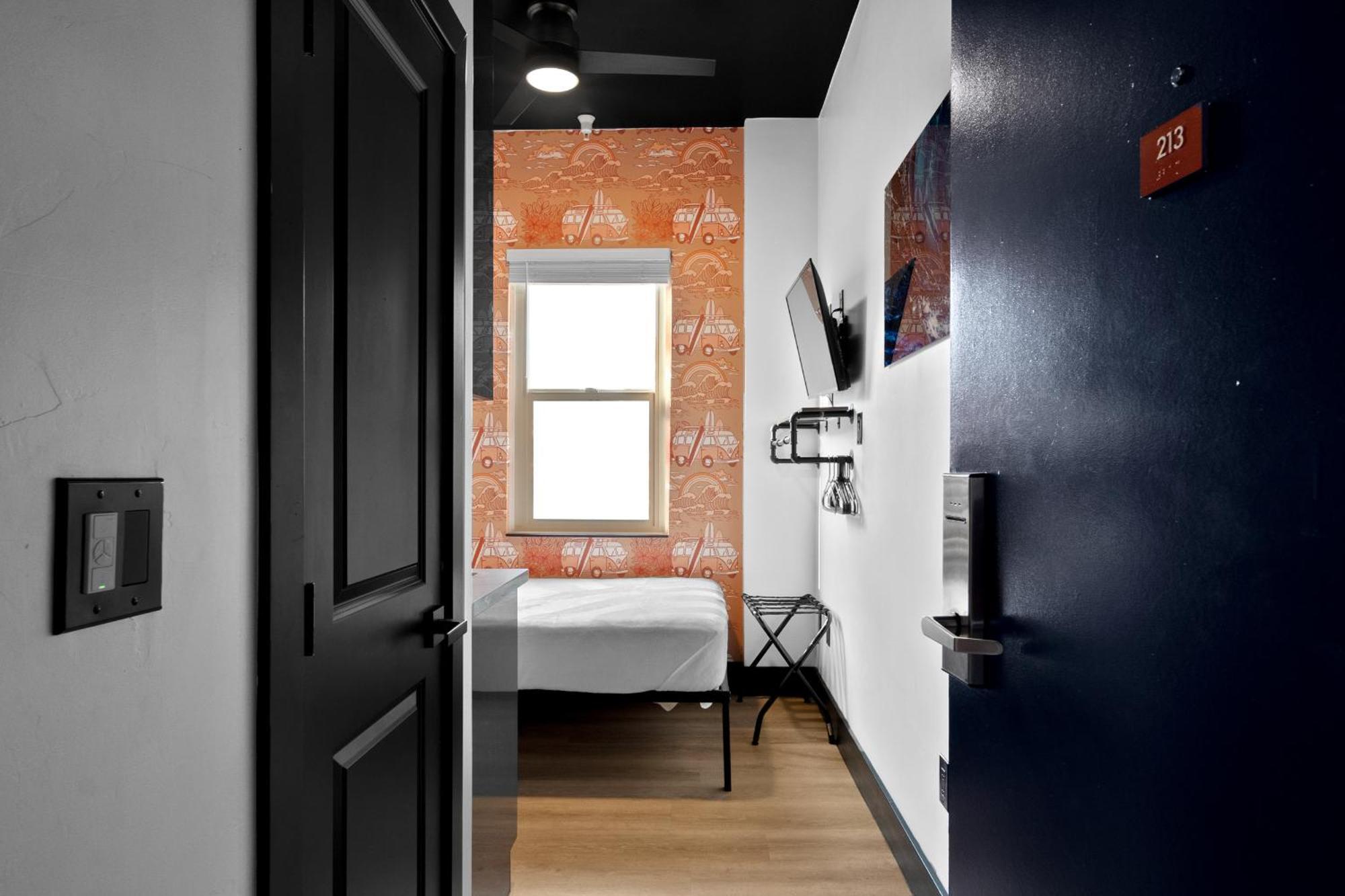 Hotel Balboa Park Downtown Little Italy 3*
